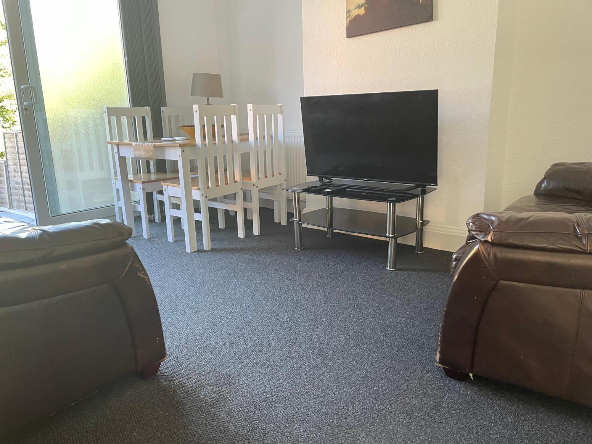 5 Bed 5Mins From Wembley Stadium Лондон Экстерьер фото